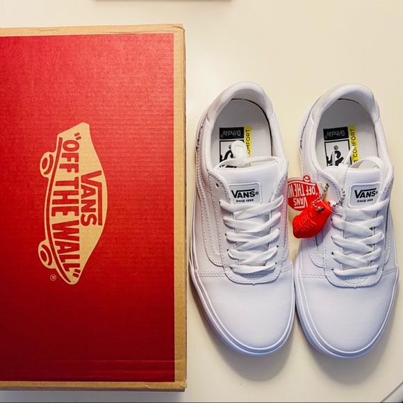 women's ward deluxe leather low top sneaker